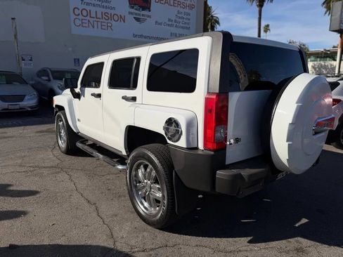 Used 2007 HUMMER H3 image 12