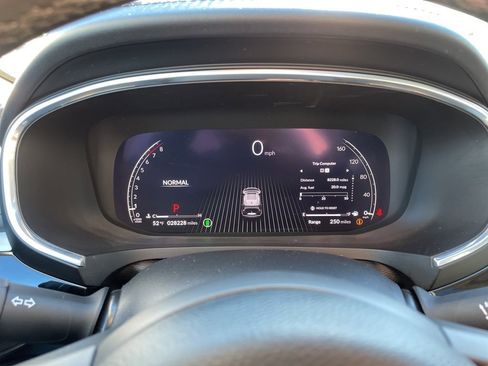 Used 2024 Acura MDX SH-AWD w/ Technology Package image 29