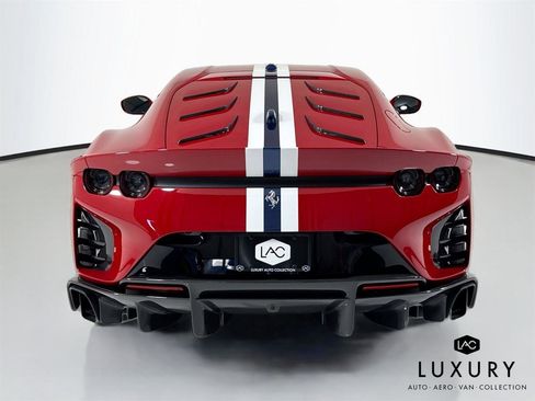 Used 2024 Ferrari 812 Competizione image 7