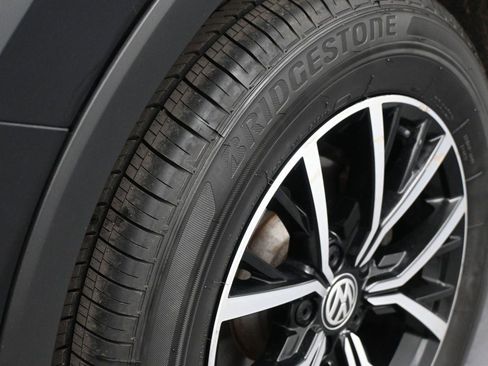 Certified 2021 Volkswagen Tiguan S AWD/4WD image 13