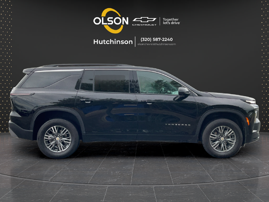Certified 2026 Chevrolet Traverse LT w/ Driver Confidence Package AWD/4WD image 14