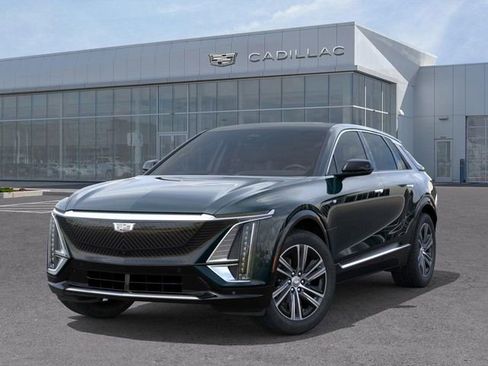 New 2026 Cadillac Lyriq Premium Luxury AWD/4WD image 6