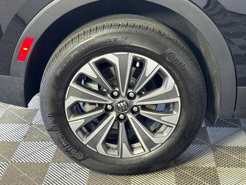 Certified 2025 Buick Envision Preferred AWD/4WD image 14