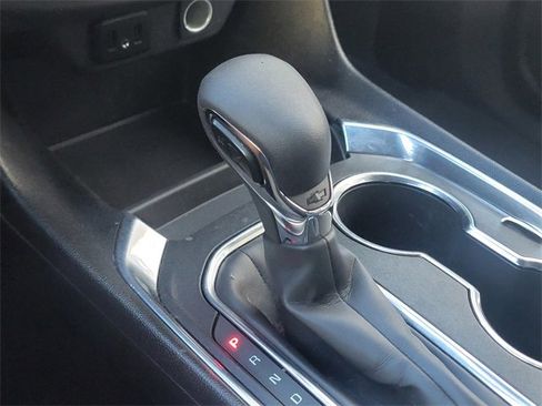 Certified 2023 Chevrolet Traverse LS image 31