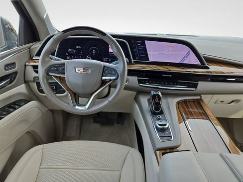 Used 2023 Cadillac Escalade ESV Sport Platinum w/ LPO, Floor Liner Package AWD/4WD image 10