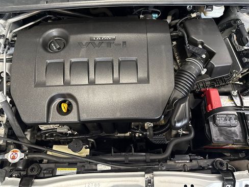 Used 2019 Toyota Corolla LE FWD image 11