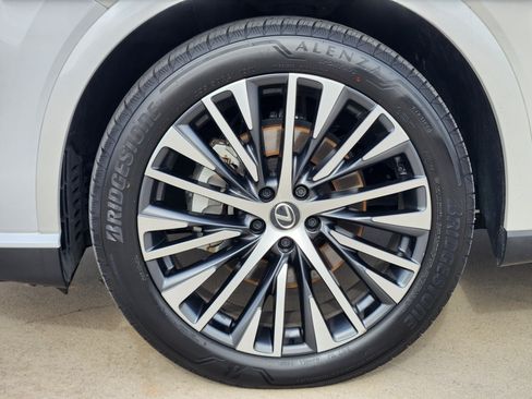 Certified 2025 Lexus RX 350 Premium Plus w/ Accessory Package (Z1) image 10