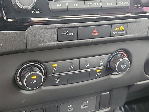 Certified 2024 Nissan Frontier SV image 16