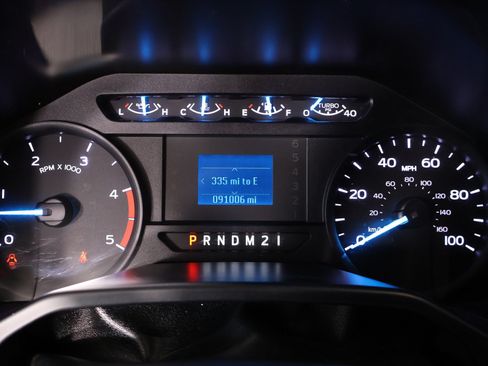 Used 2017 Ford F350 XL w/ XL Value Package AWD/4WD image 4