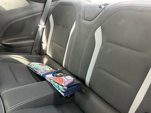 Used 2021 Chevrolet Camaro LT image 27