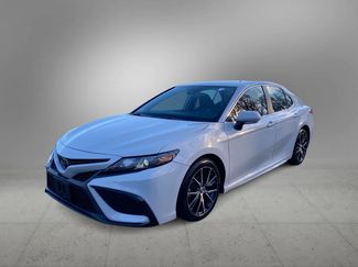 Used 2023 Toyota Camry SE video 1