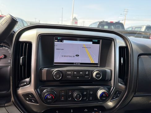 Used 2018 Chevrolet Silverado 1500 LTZ w/ Sport Package AWD/4WD image 22