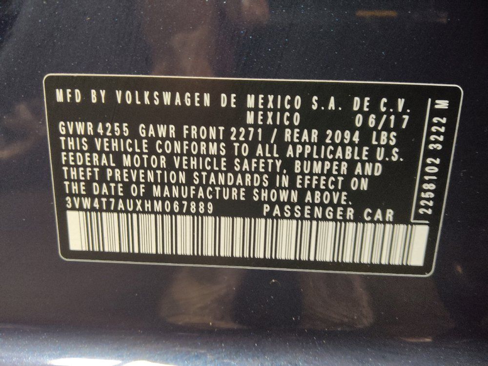 Used 2017 Volkswagen GTI S FWD image 32