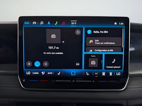 New 2025 Volkswagen Tiguan SE R-Line image 16