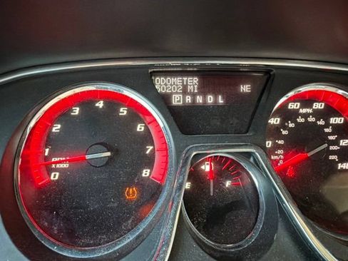 Used 2017 GMC Acadia Limited SLT FWD image 9