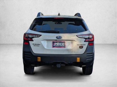 Used 2025 Subaru Outback Wilderness w/ Wilderness Package image 7