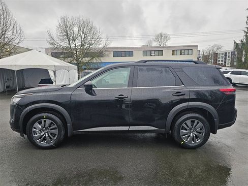 New 2026 Nissan Pathfinder SV image 8