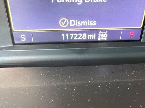 Used 2020 Chevrolet Silverado 1500 LTZ w/ LTZ Plus Package image 16