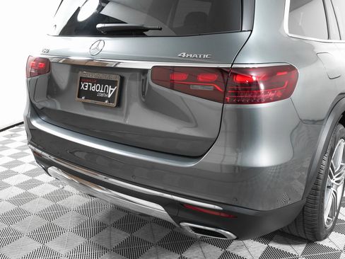Used 2024 Mercedes-Benz GLS 450 4MATIC image 34