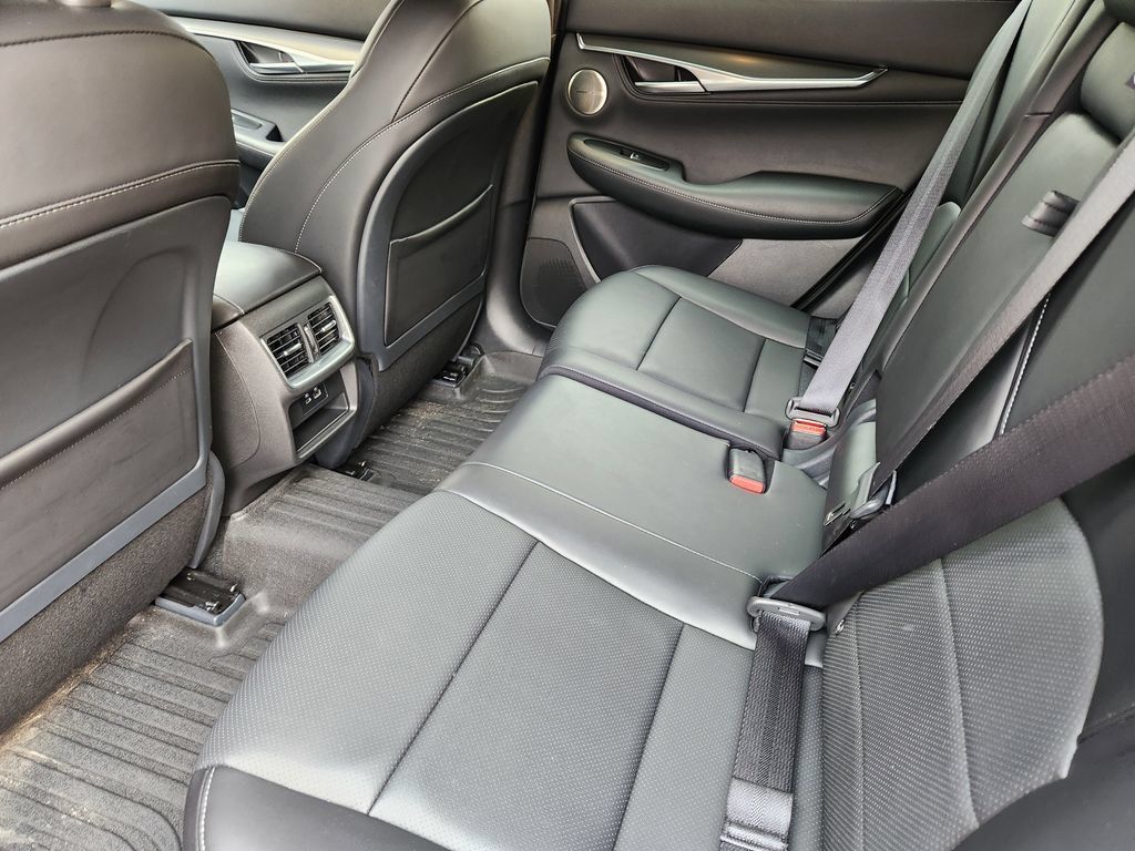 Used 2025 INFINITI QX55 Essential AWD/4WD image 9