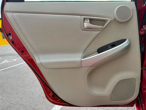 Used 2012 Toyota Prius Four w/ Deluxe Solar Roof Pkg FWD image 16