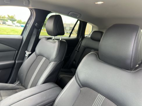 Used 2025 MAZDA CX-50 AWD 2.5 S w/ Preferred Package image 22