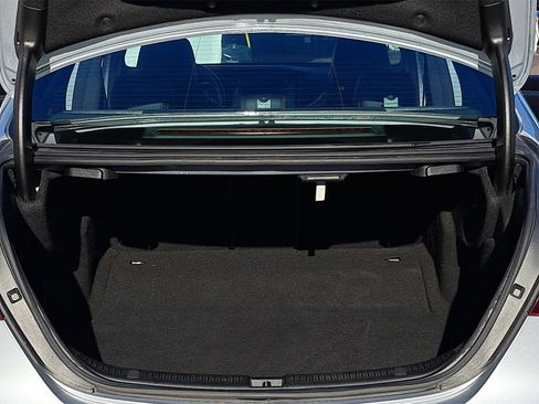 Used 2022 Mercedes-Benz E 350 Sedan w/ AMG Line Exterior image 12