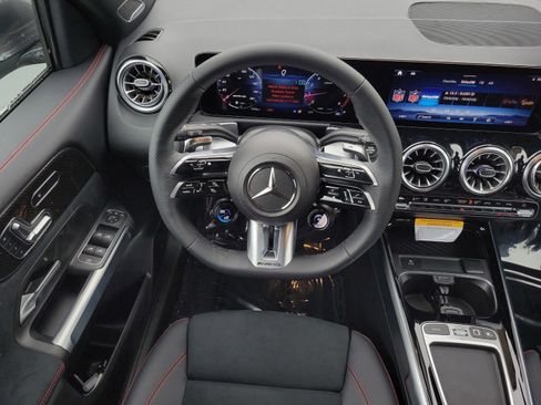 New 2026 Mercedes-Benz GLB 35 AMG 4MATIC image 11