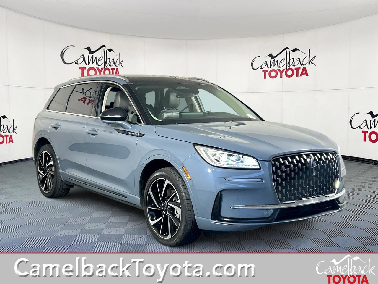 Used 2024 Lincoln Corsair Grand Touring w/ Equipment Group 301A AWD/4WD image 1