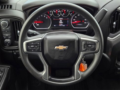 Used 2023 Chevrolet Silverado 2500 Custom w/ Custom Convenience Package image 19