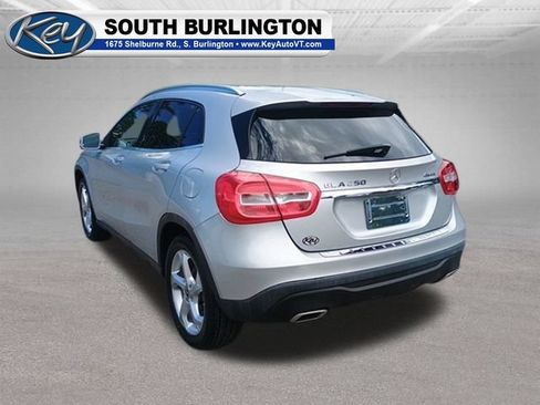 Used 2018 Mercedes-Benz GLA 250 4MATIC image 3