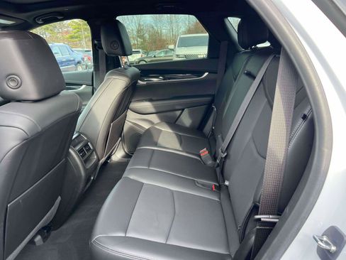 Certified 2024 Cadillac XT5 Premium Luxury image 9