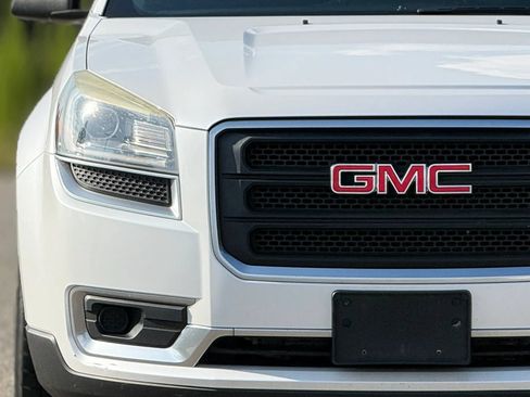 Used 2016 GMC Acadia SLE AWD/4WD image 11