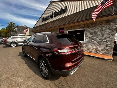 Used 2022 Lincoln Nautilus Reserve w/ Equipment Group 201A AWD/4WD image 5