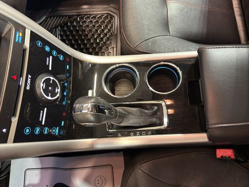 Used 2014 Ford Edge Limited w/ Equipment Group 301A AWD/4WD image 19