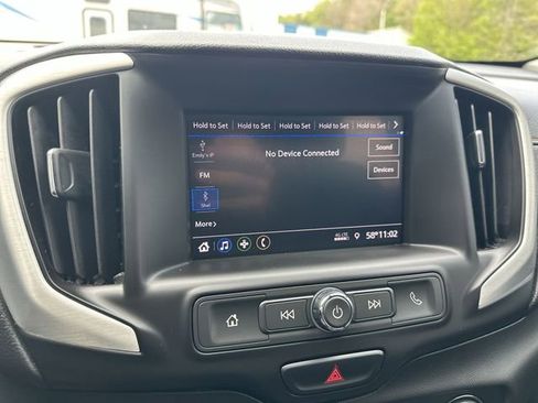 Used 2020 GMC Terrain SLE w/ Driver Convenience Package AWD/4WD image 14