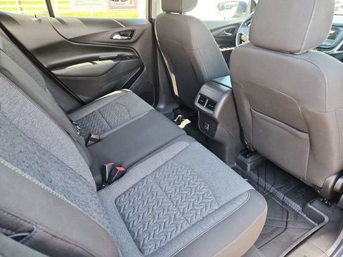 Used 2022 Chevrolet Equinox LT FWD image 30