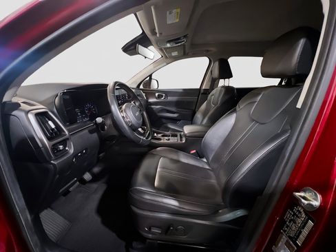 Used 2023 Kia Sorento S w/ Panoramic Sunroof Package FWD image 15