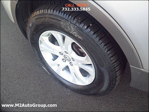 Used 2010 Hyundai Veracruz GLS FWD image 35