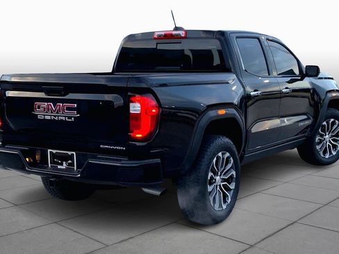Used 2026 GMC Canyon Denali image 22