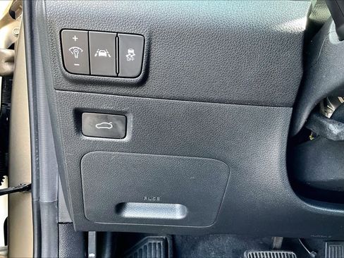 Used 2022 Kia K5 LXS image 33