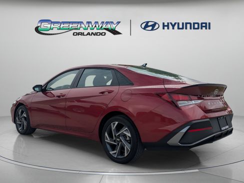 Certified 2025 Hyundai Elantra Sport FWD image 6