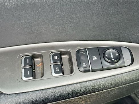 Used 2020 Kia Optima SE image 11