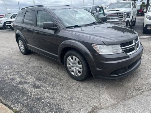 Used 2020 Dodge Journey SE w/ SE Popular Equipment Group FWD image 1