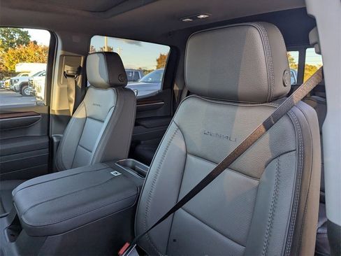 New 2026 GMC Sierra 1500 Denali w/ Technology Package image 11