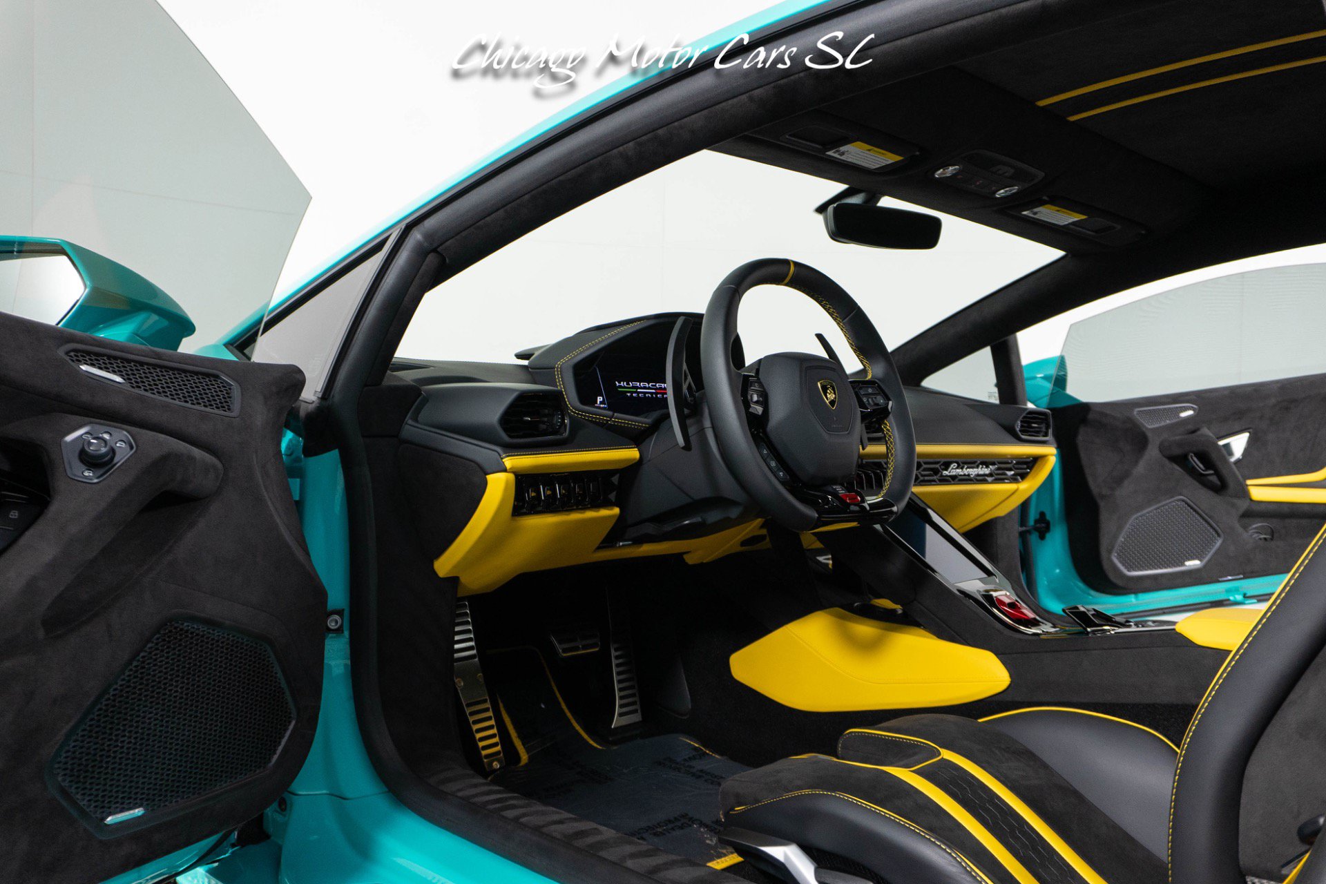 Used 2024 Lamborghini Huracan Tecnica RWD image 23