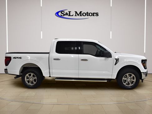 Used 2025 Ford F150 XLT w/ Equipment Group 301A Standard AWD/4WD image 11