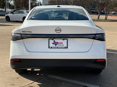New 2026 Nissan Sentra SV w/ SV Convenience Package FWD image 6
