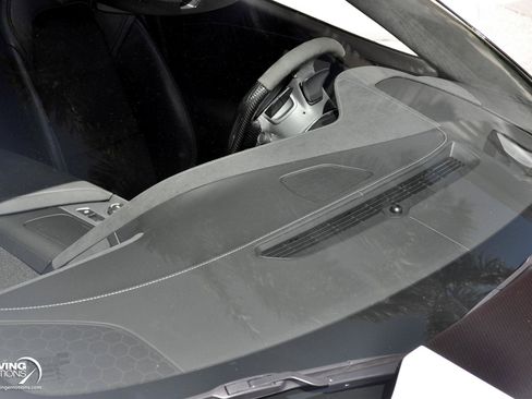 Used 2019 Chevrolet Corvette Z06 RWD image 16