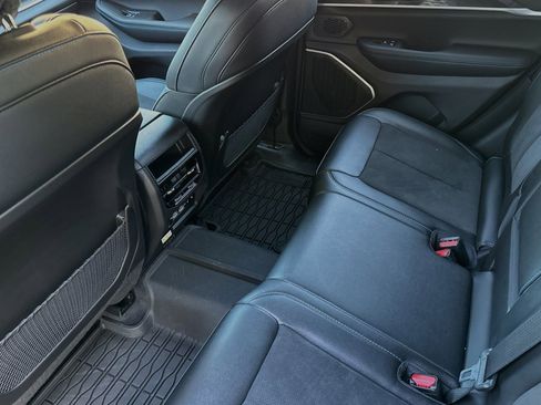 New 2023 Jeep Grand Cherokee Trailhawk w/ Advanced Protech Group II AWD/4WD image 11